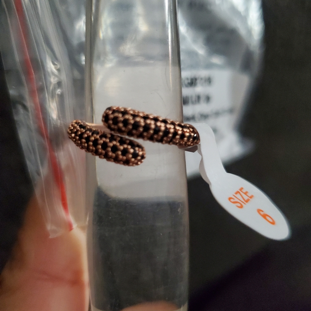 Black onyx cubic zirconia size 6